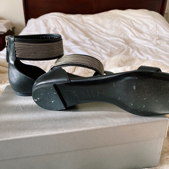 Alexander McQueen Zipper Ankle Sandals - Picture 7 of 7